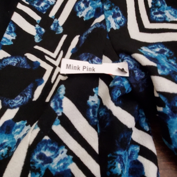 MINKPINK JACKET XS NWT! VIBRANT COLORS. UNIQUE STYLE! - Picture 8 of 11